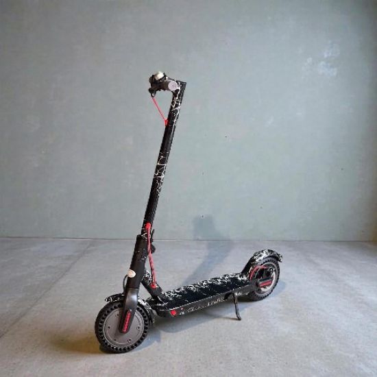 صورة سكوتر كهربائي 36 فولت لون برق